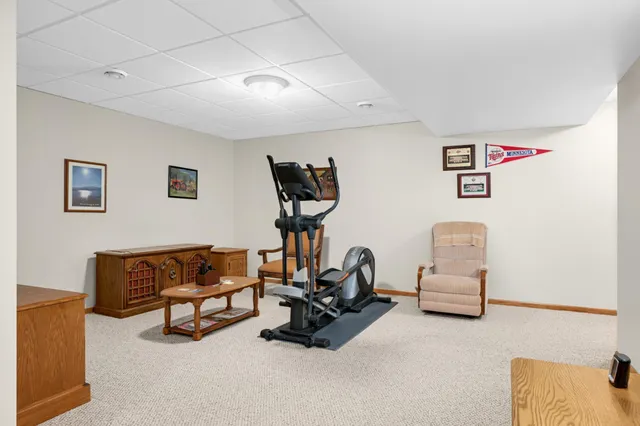 $325,000 | 1373 5th Street East, St. Paul, MN 55106