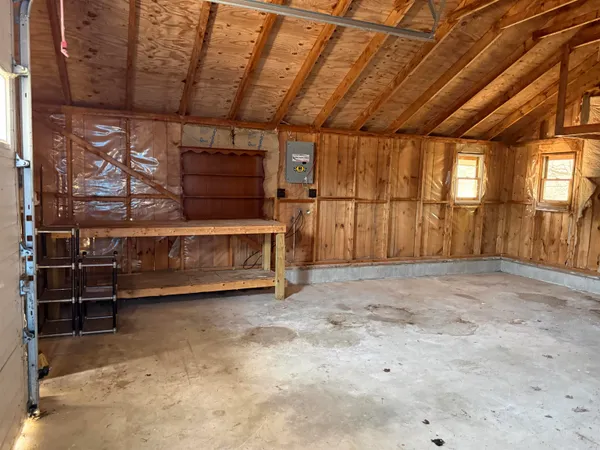 $140,000 | 8 Spring Brook Road, Newport, NH 03773