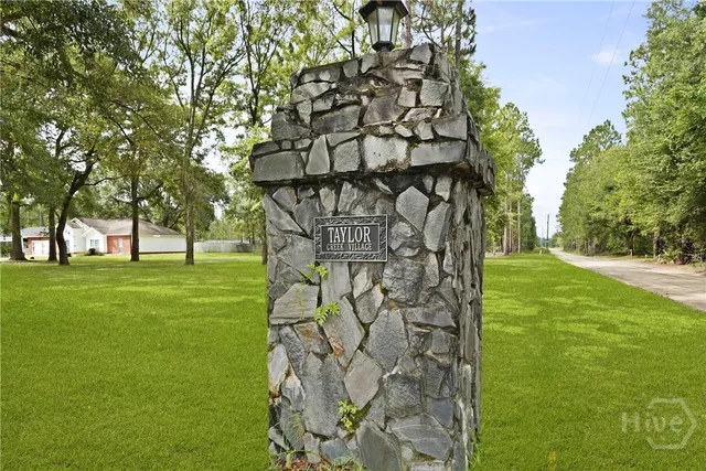 $275,000 | 172 Taylors Crk Drive, Ludowici, GA 31316