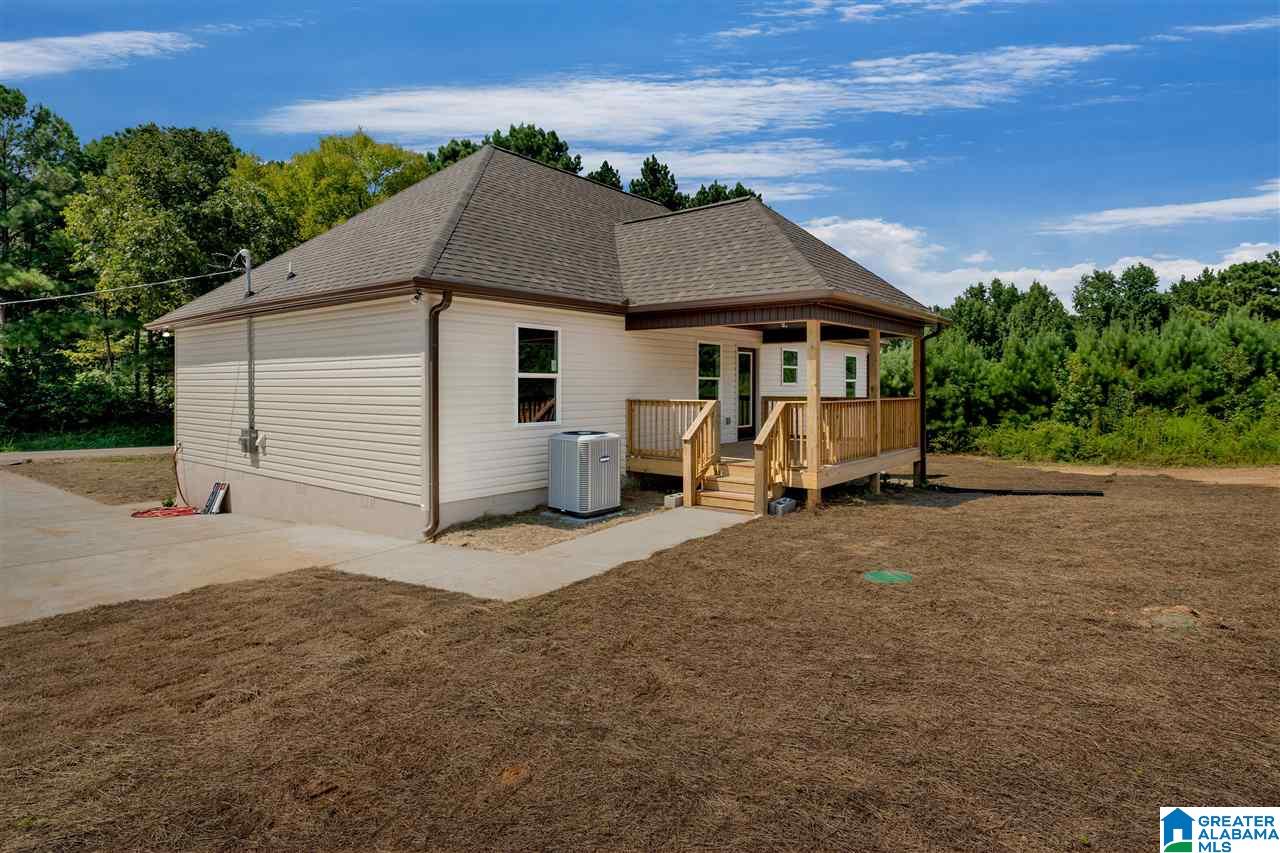 2764 Oscar Bradford Road Hayden, AL 35079 - Photo 4 of 24