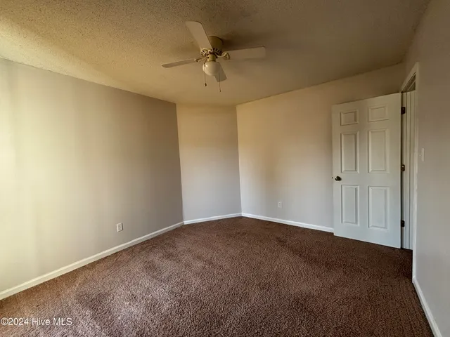 $1,350 | 115 Honey Tree Court, Midway Park, NC 28544