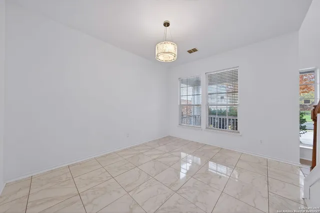 $2,450 | 23211 Kaitlyn Canyon, San Antonio, TX 78258