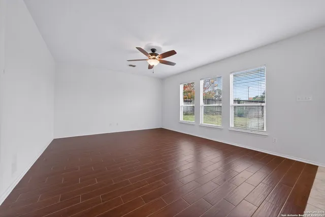 $2,450 | 23211 Kaitlyn Canyon, San Antonio, TX 78258