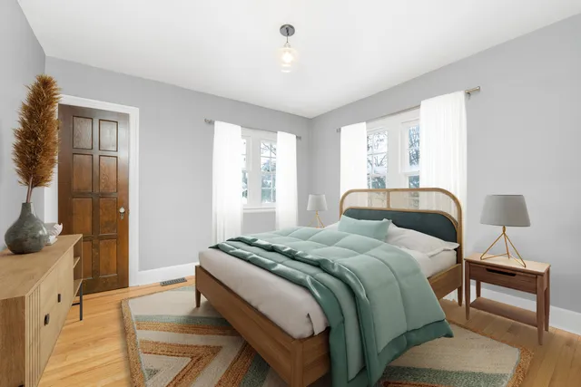 $309,000 | 729 Edgemoor Avenue, Kalamazoo, MI 49008