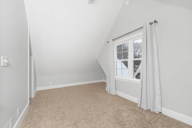 $309,000 | 729 Edgemoor Avenue, Kalamazoo, MI 49008