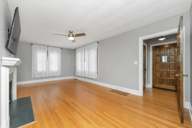 $309,000 | 729 Edgemoor Avenue, Kalamazoo, MI 49008