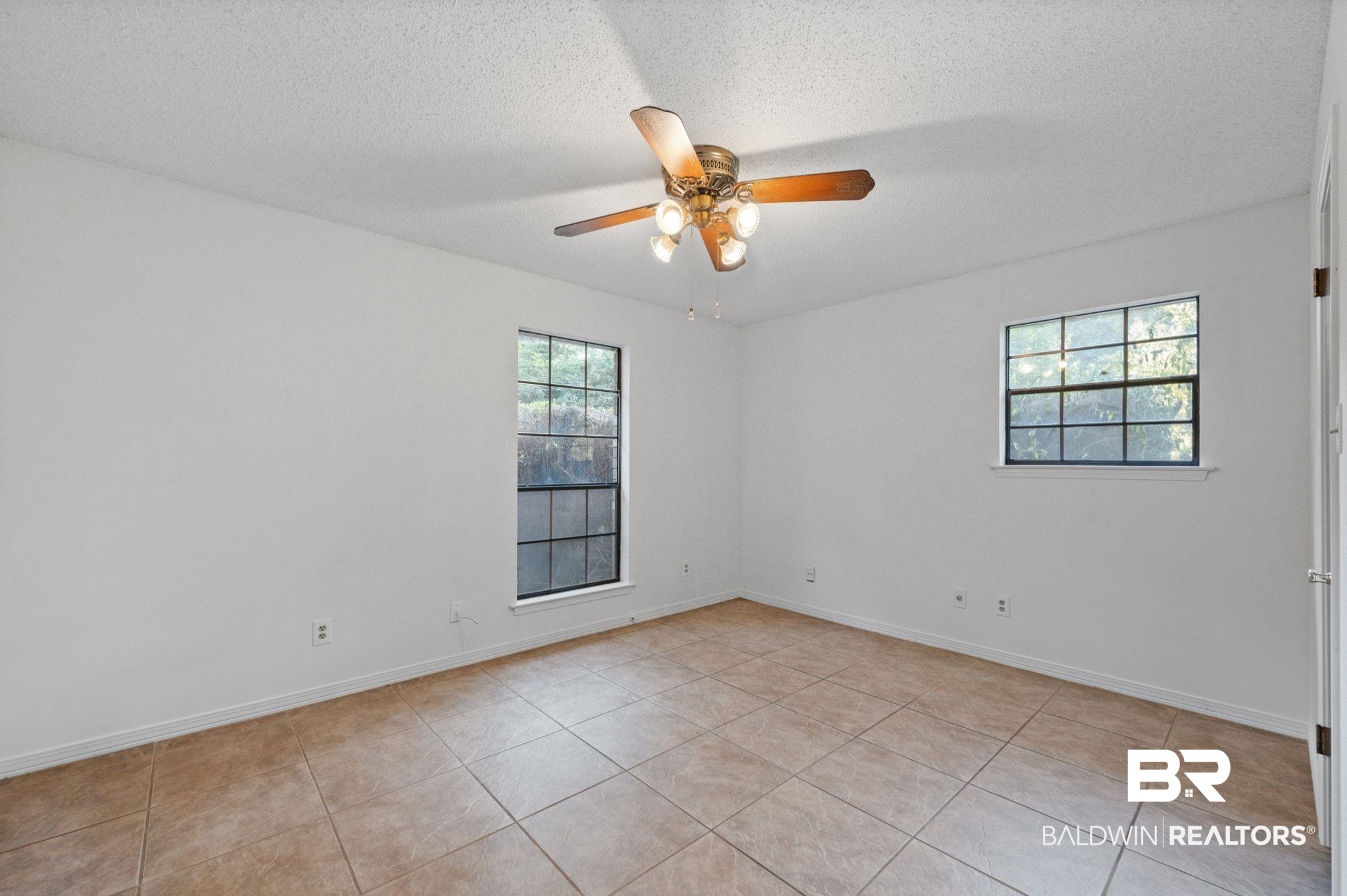 101 Cameron Circle Daphne, AL 36526 - Photo 17 of 39