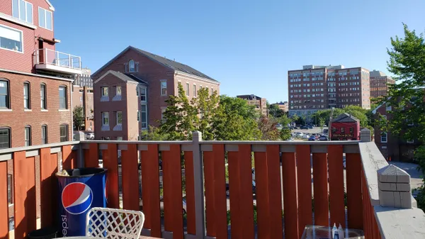 $989,000 | 11 South Street, Portland, ME 04101