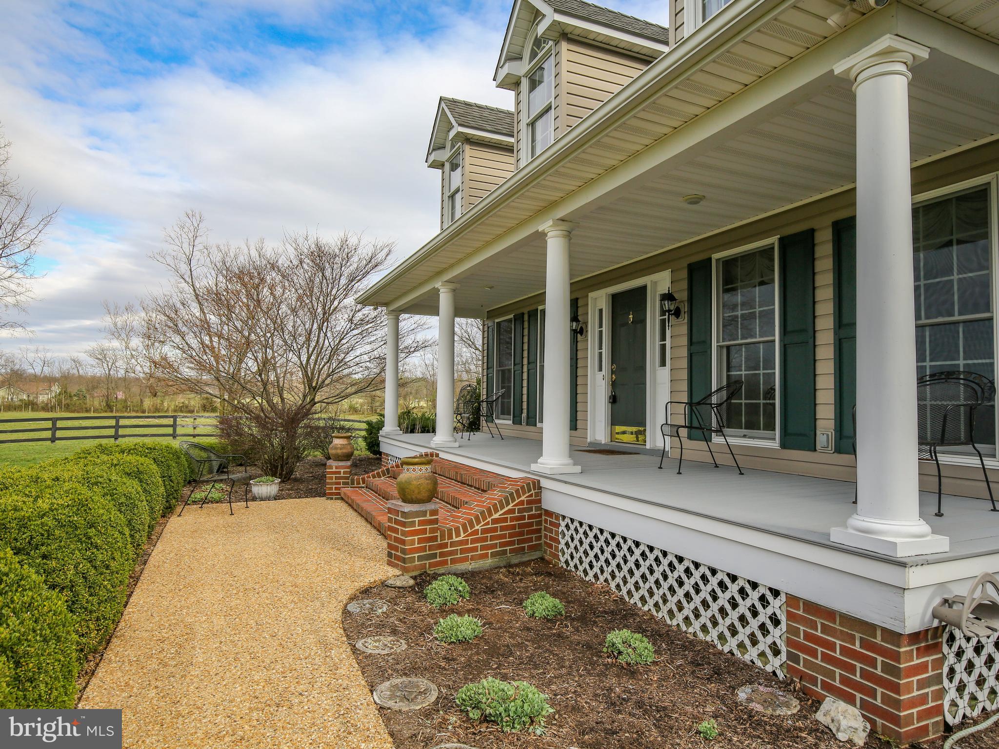 471 Longmarsh Road Berryville, VA 22611 - Photo 5 of 36 Gallery Image 5