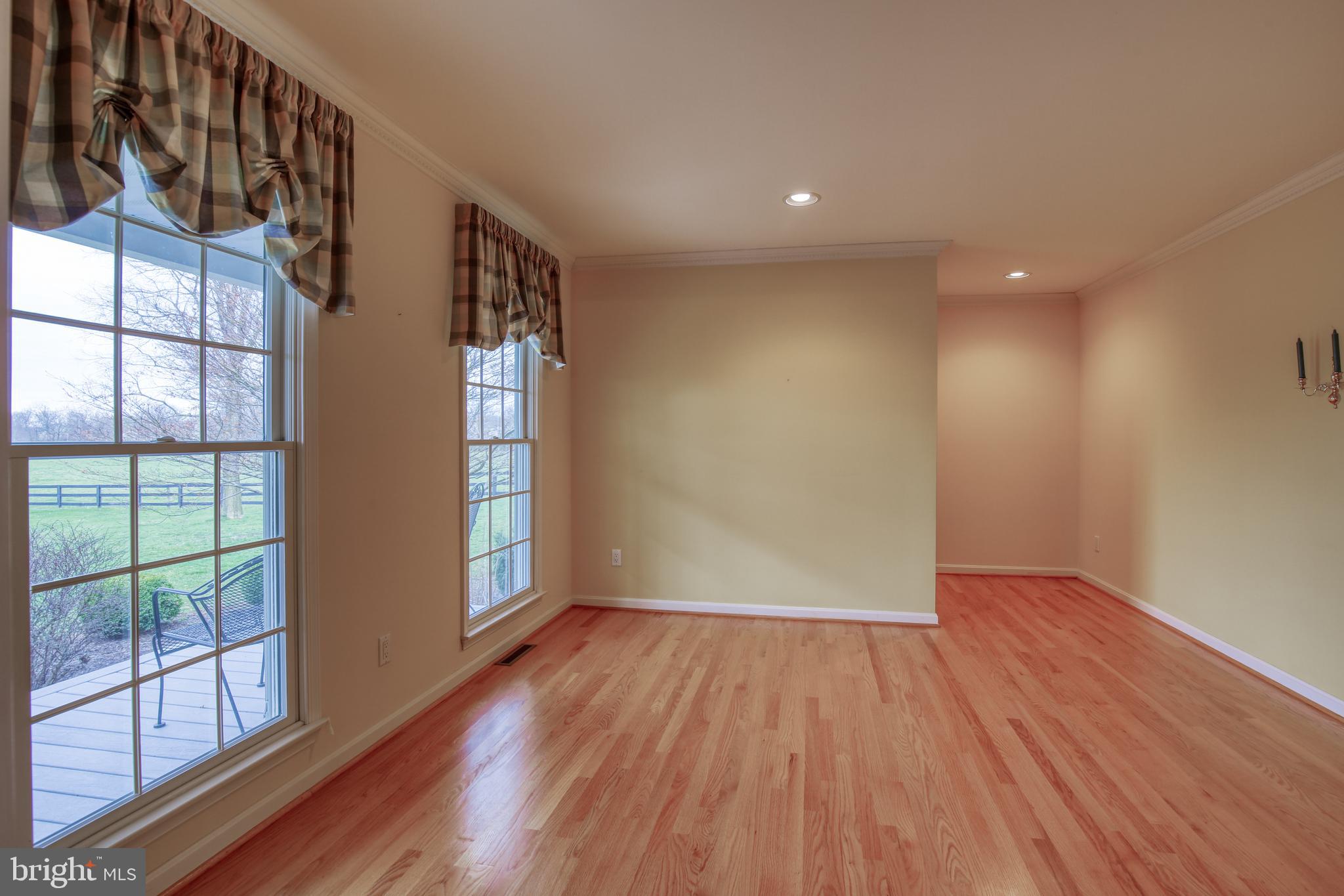 471 Longmarsh Road Berryville, VA 22611 - Photo 9 of 36 Gallery Image 9