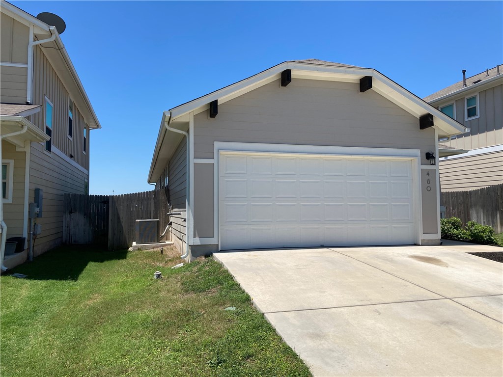 480 Triumph Road Buda, TX 78610 - Photo 2 of 34