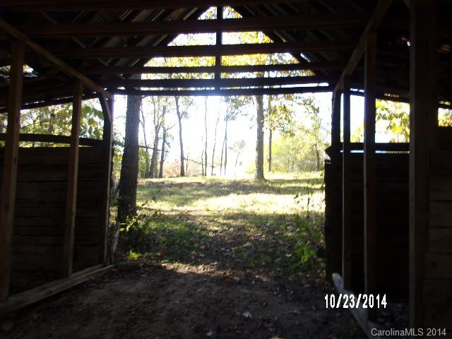 2883 Hart Road Clover, SC 29710 - Photo 15 of 19