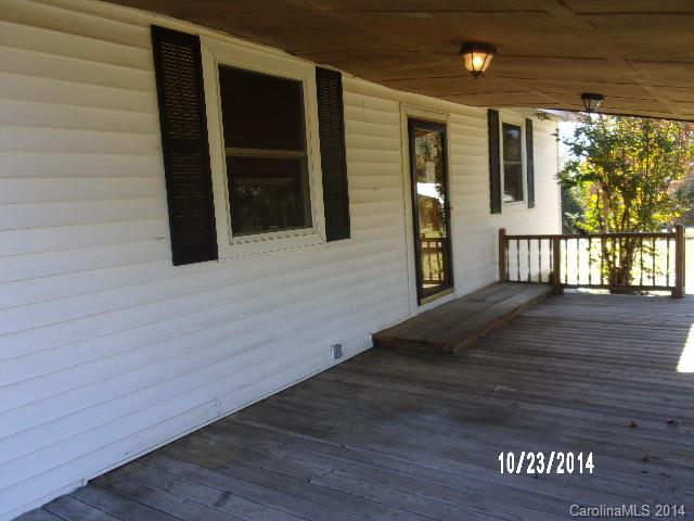 2883 Hart Road Clover, SC 29710 - Photo 10 of 19