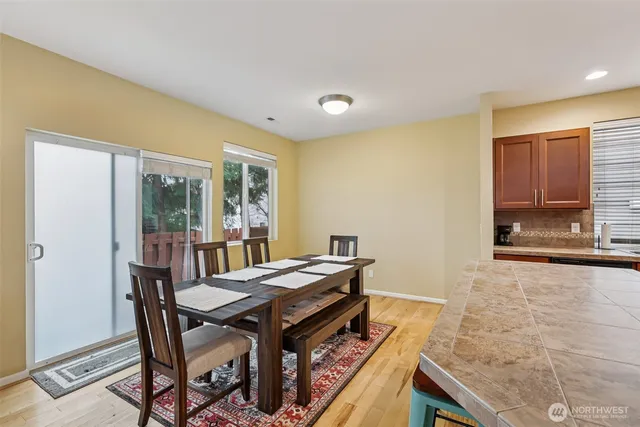 $695,000 | 21463 Southeast 273rd Court, Maple Valley, WA 98038