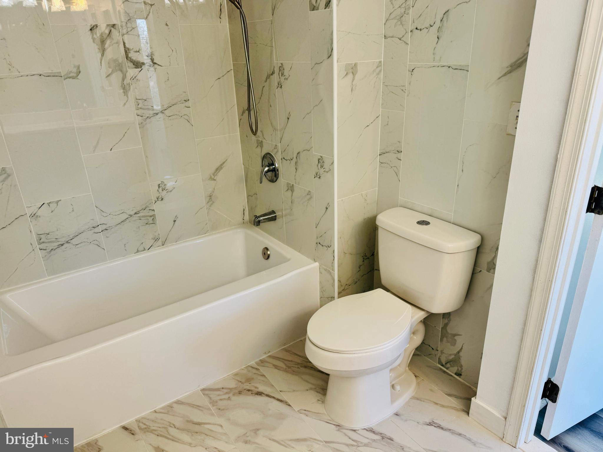 4209 Spring Avenue Halethorpe, MD 21227 - Photo 26 of 38