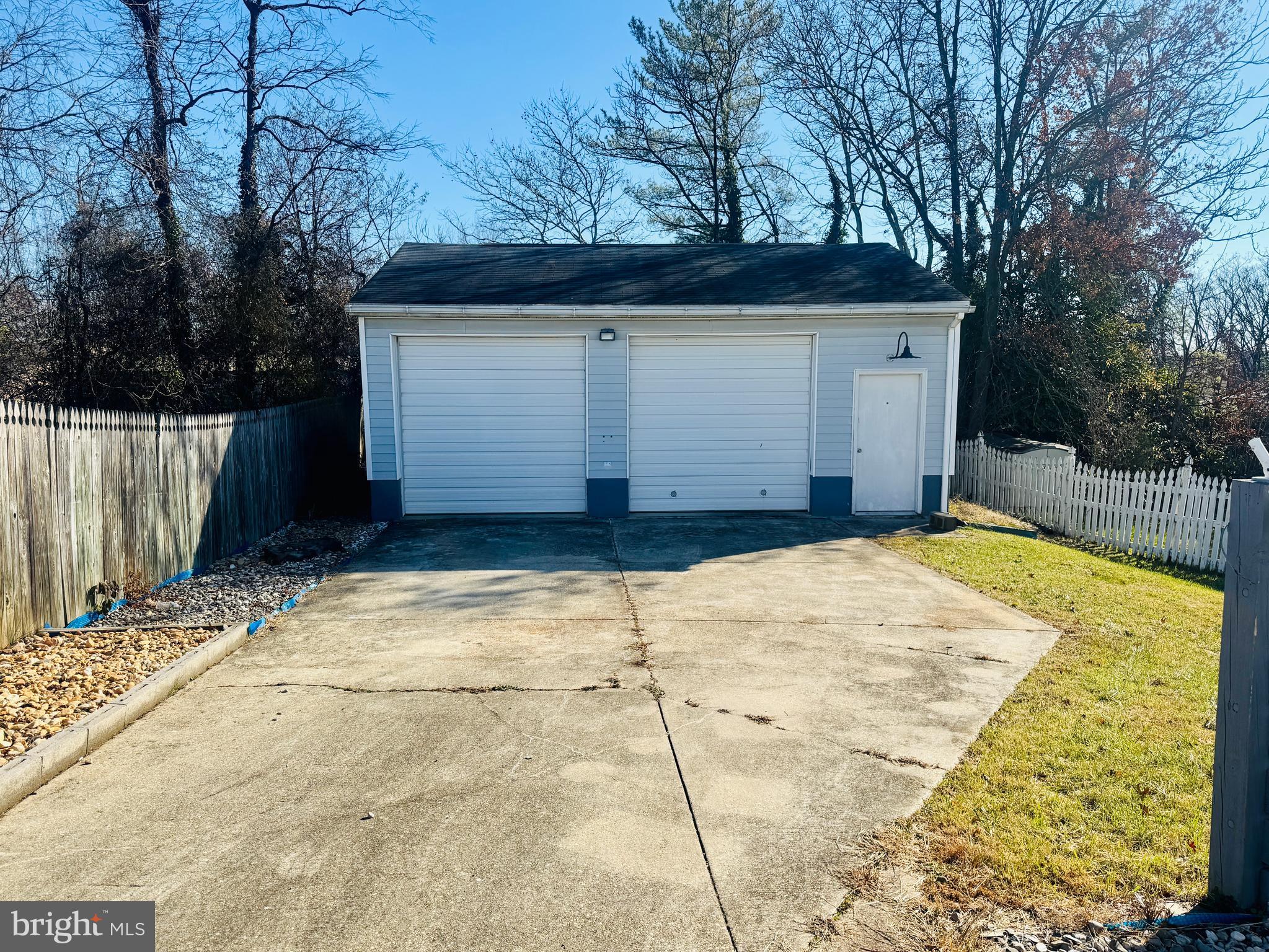 4209 Spring Avenue Halethorpe, MD 21227 - Photo 8 of 38