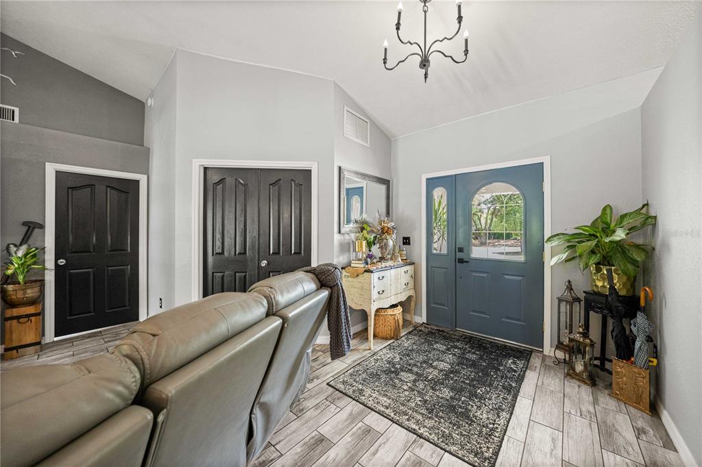 495 Fisher Road Ocklawaha, FL 32179 - Photo 8 of 50