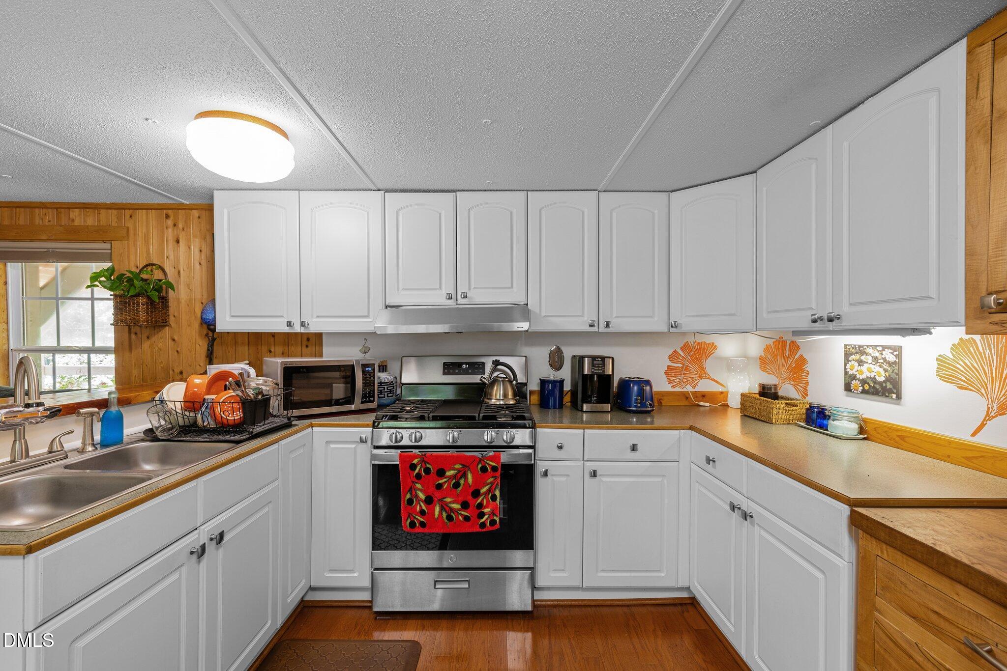 2073 North Pea Ridge Road Pittsboro, NC 27312 - Photo 21 of 59 43-web-or-mls-5Z8A8090