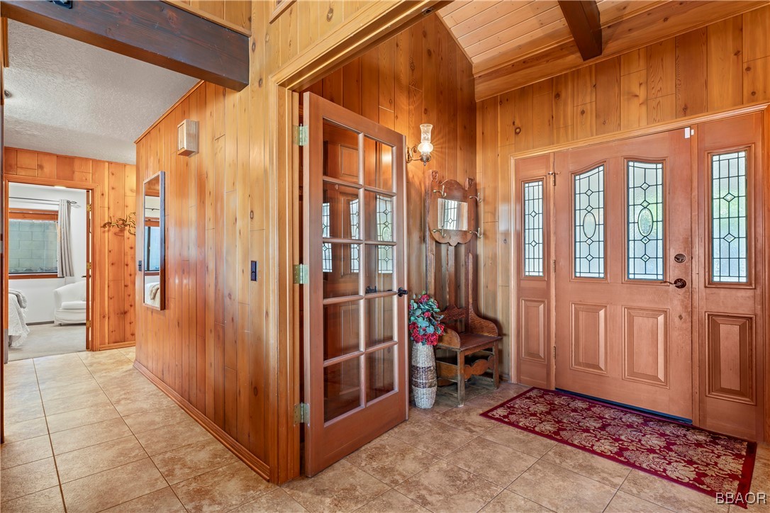 26419 Apache Trail Rimforest, CA 92378 - Photo 16 of 50