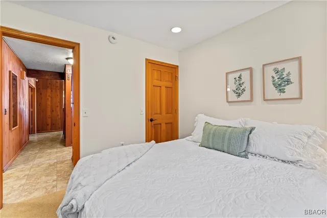 $875,000 | 26419 Apache Trail, Rimforest, CA 92378