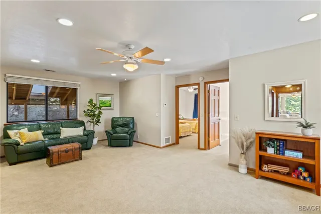 $875,000 | 26419 Apache Trail, Rimforest, CA 92378