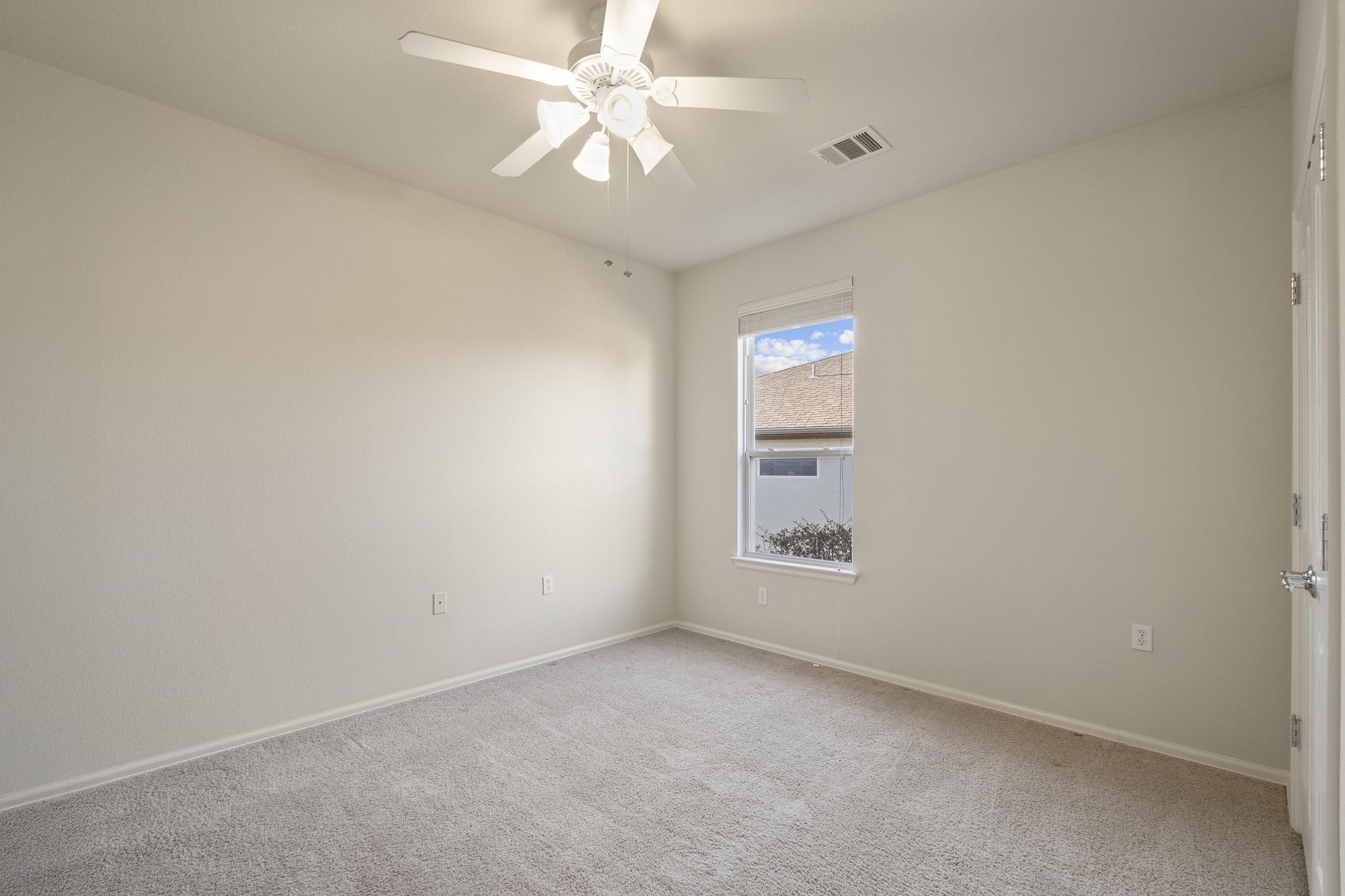 136 Prairie Creek Trail Georgetown, TX 78633 - Photo 25 of 29