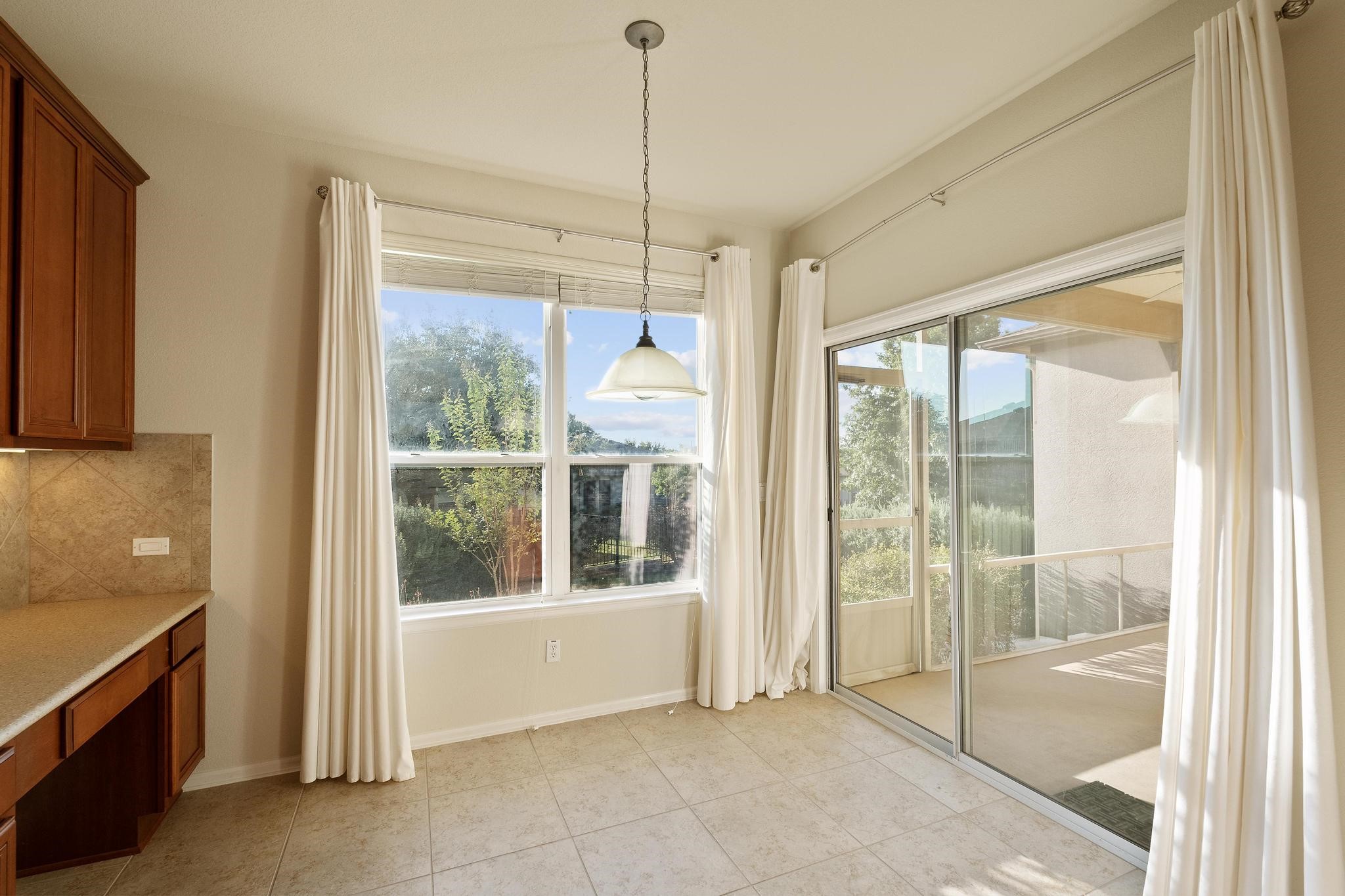 136 Prairie Creek Trail Georgetown, TX 78633 - Photo 10 of 29