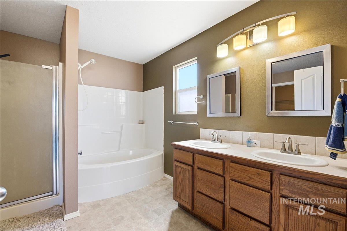 14048 Monterey Street Caldwell, ID 83607 - Photo 19 of 35