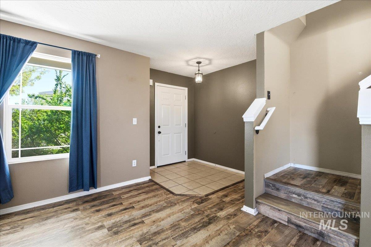 14048 Monterey Street Caldwell, ID 83607 - Photo 6 of 35