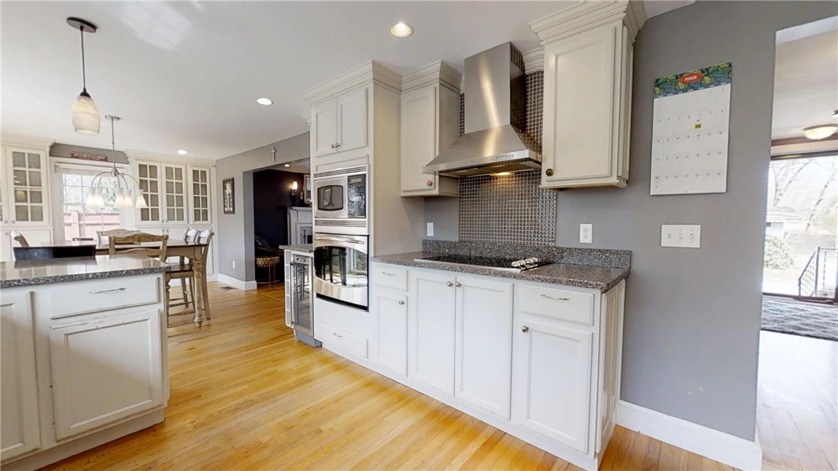 10 Friar Tuck Road Warwick, RI 02886 - Photo 14 of 39
