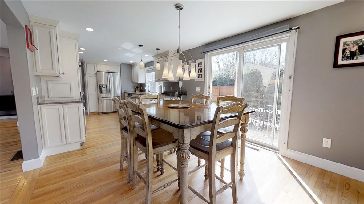 10 Friar Tuck Road Warwick, RI 02886 - Photo 23 of 39