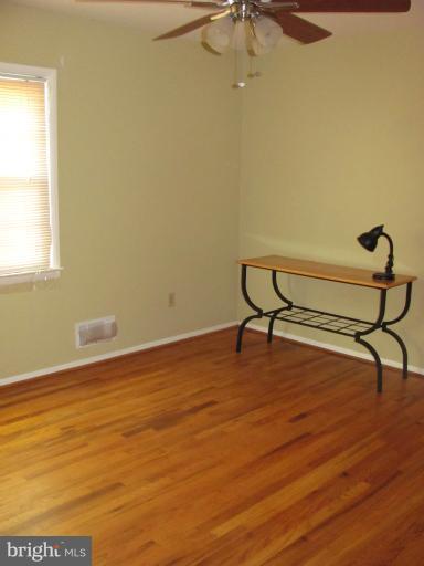 416 Highmeadow Road Reisterstown, MD 21136 - Photo 11 of 18 Bedroom (Master)