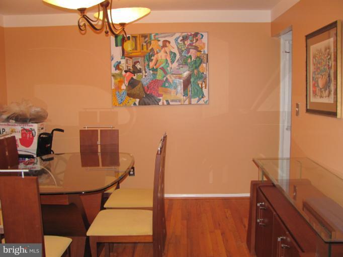 416 Highmeadow Road Reisterstown, MD 21136 - Photo 7 of 18 Dining Room