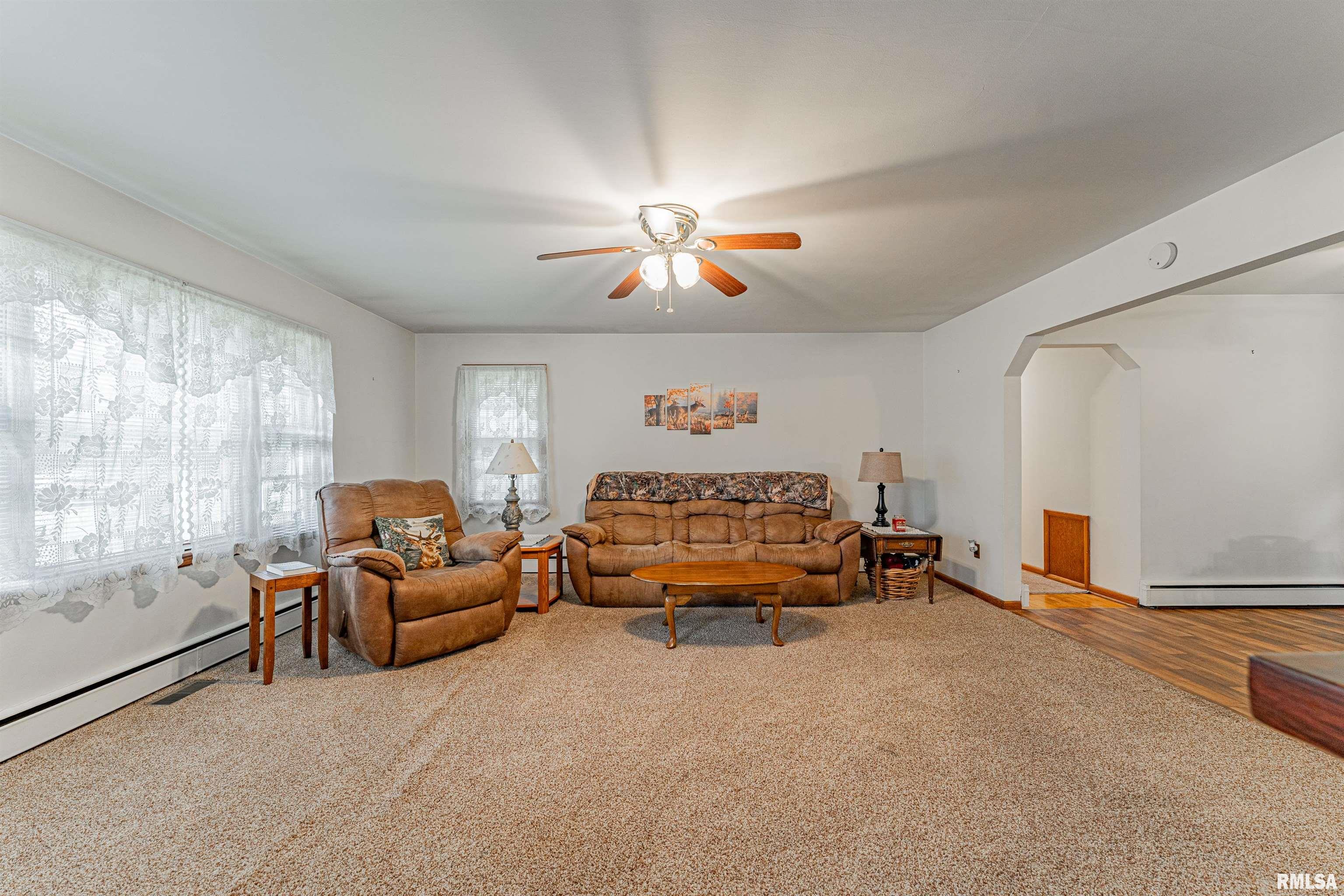 6257 North Oakley Road Argenta, IL 62501 - Photo 15 of 33 Gallery Image 15