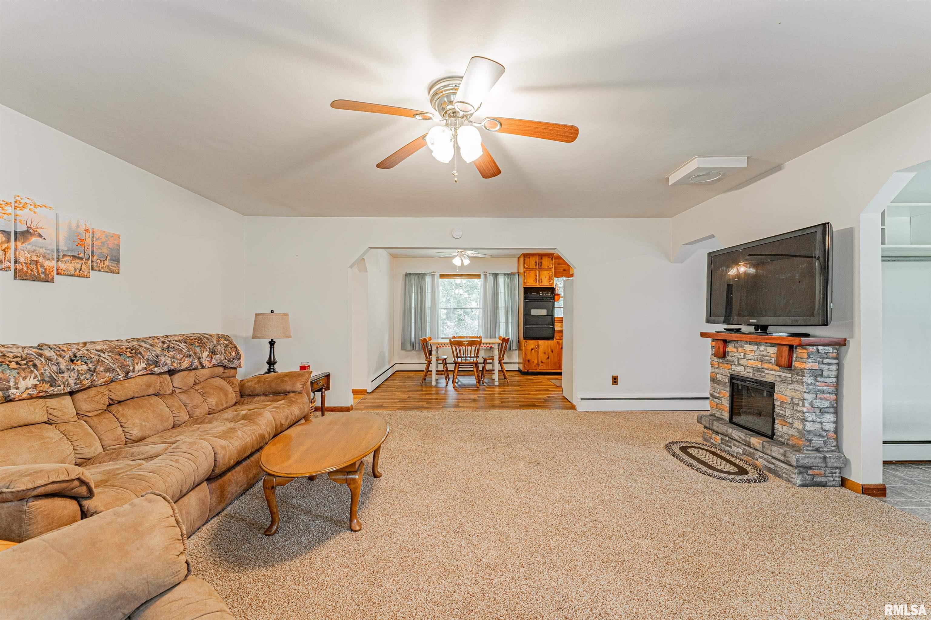 6257 North Oakley Road Argenta, IL 62501 - Photo 16 of 33 Gallery Image 16