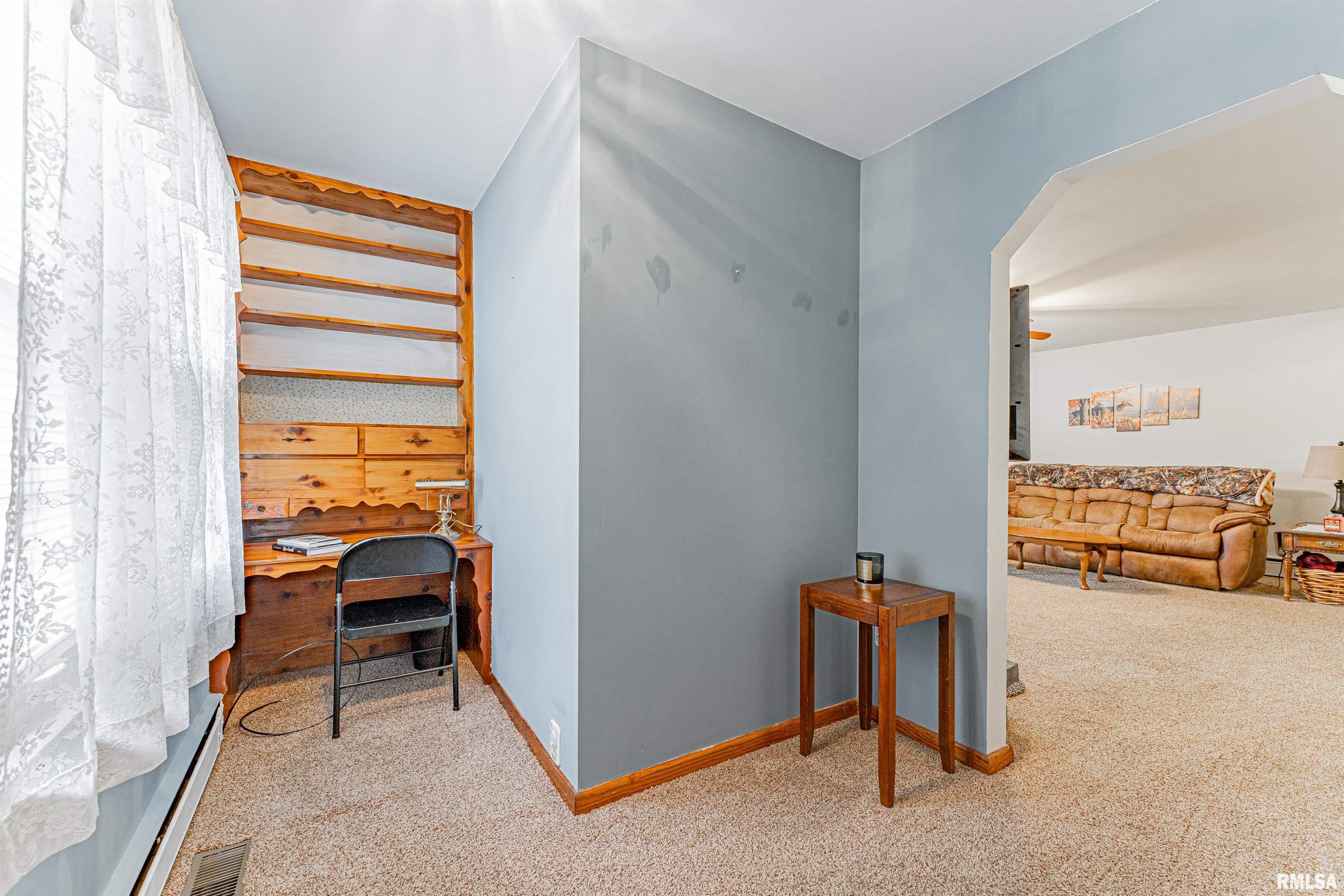 6257 North Oakley Road Argenta, IL 62501 - Photo 18 of 33 Gallery Image 18