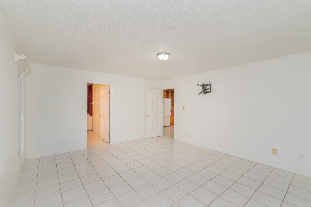 207 Cedar Road Plum Branch, SC 29845 - Photo 16 of 27 207_cedar_rd_025_938