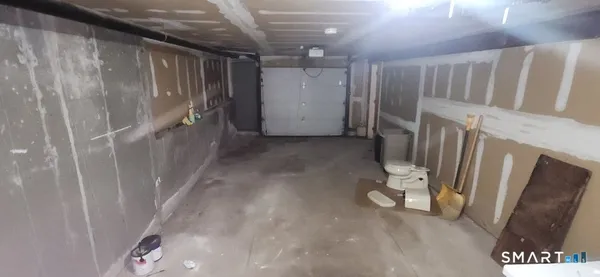 a very nice looking room with many windows