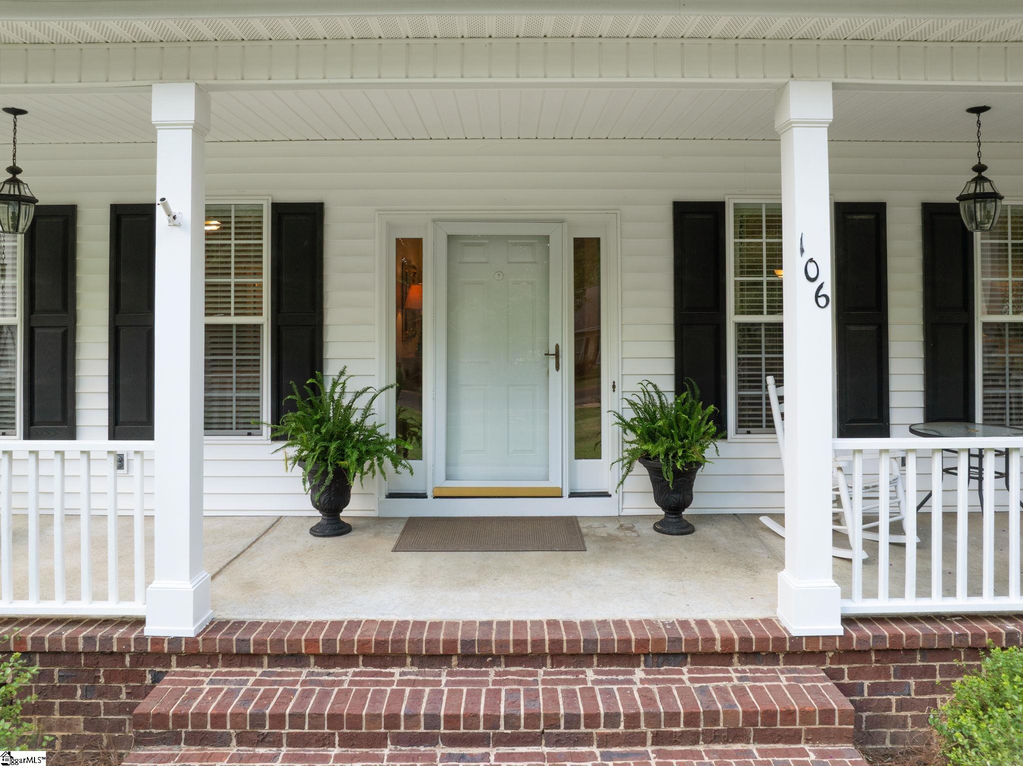 106 Cardinal Court Simpsonville, SC 29681 - Photo 2 of 48