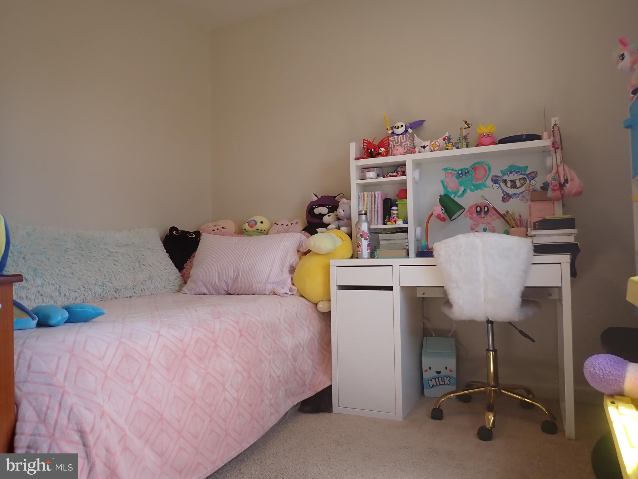 16 Cold Stream Drive Lancaster, PA 17603 - Photo 13 of 23 a bedroom with a bed and a table