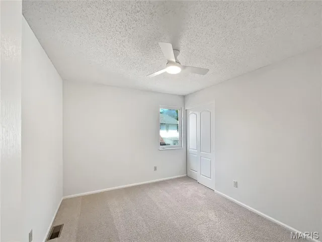 $408,000 | 4033 Treeshadow Drive, St. Peters, MO 63376