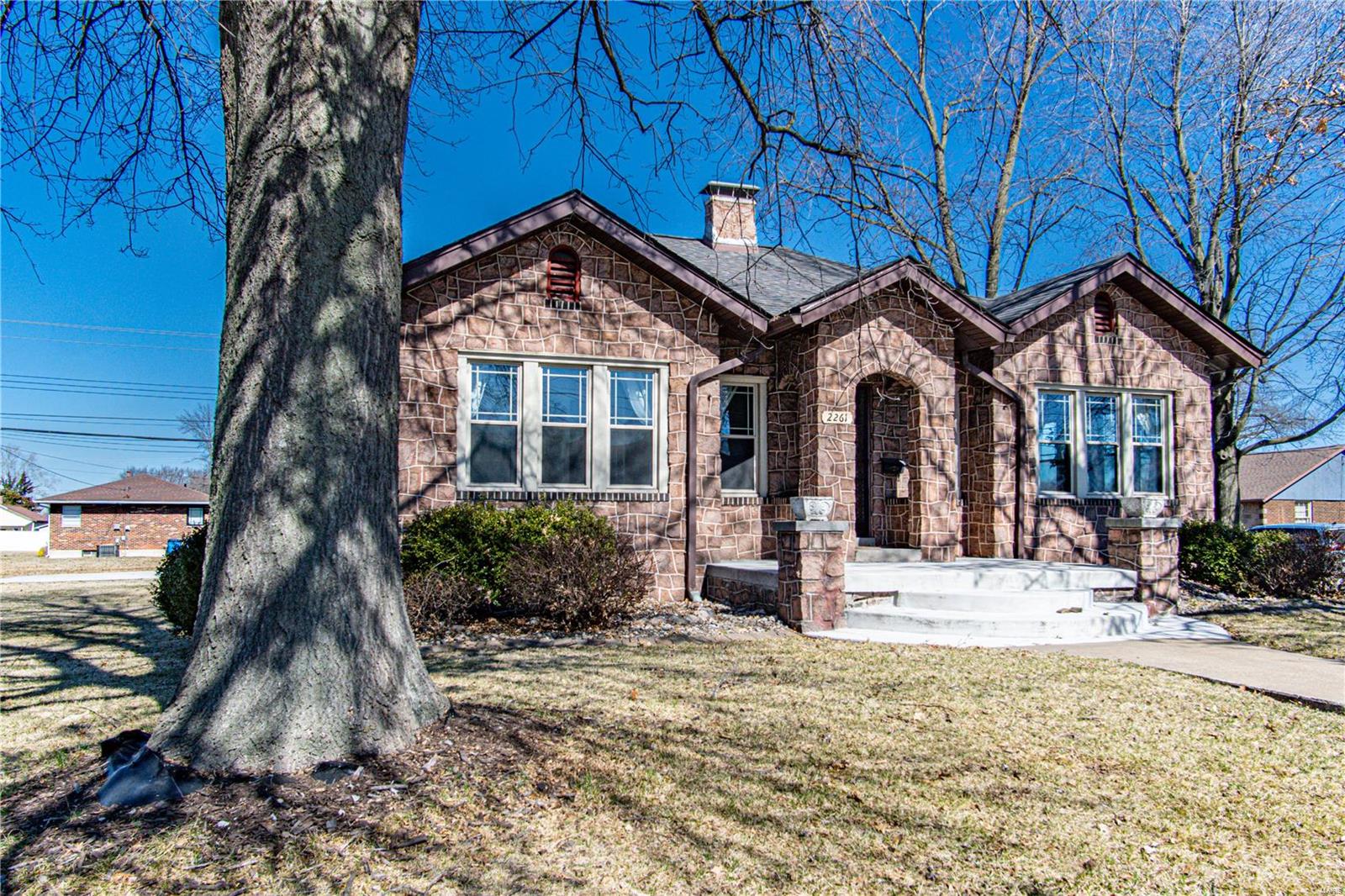 2261 Pontoon Road Granite City, IL 62040 - Photo 5 of 55 Gallery Image 5