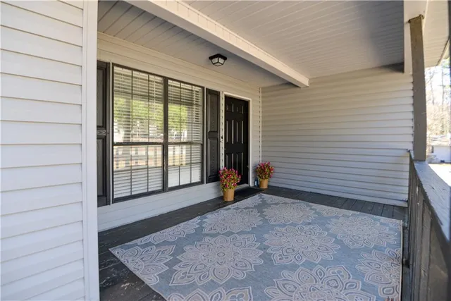 $2,400 | 736 Regina Court Northwest, Lawrenceville, GA 30043