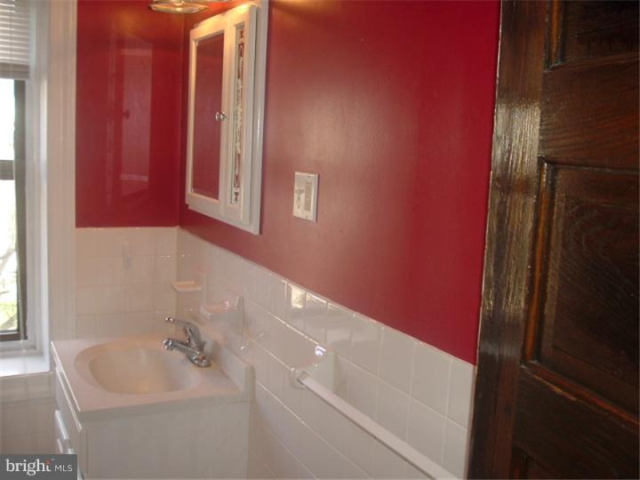114 Township Line Road Jenkintown, PA 19046 - Photo 13 of 16 Bathroom
