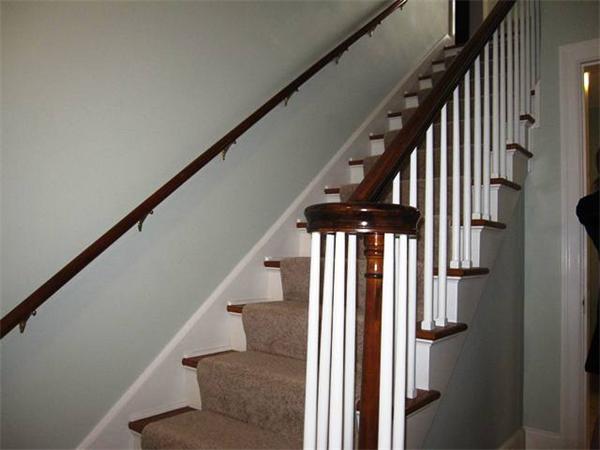 62 Riddell Street Greenfield, MA 01301 - Photo 8 of 17 Gallery Image 8