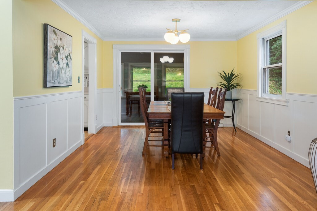12 Bryant Road Framingham, MA 01701 - Photo 5 of 21 Gallery Image 5