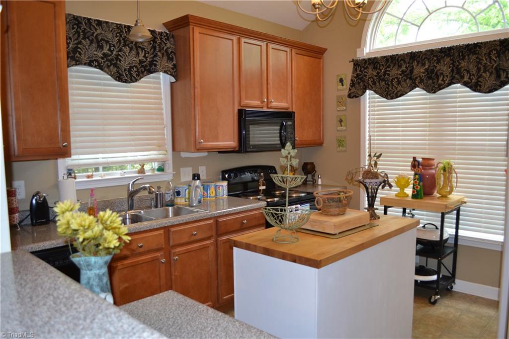 151 Falling Brook Road Stokesdale, NC 27357 - Photo 8 of 25 Gallery Image 8