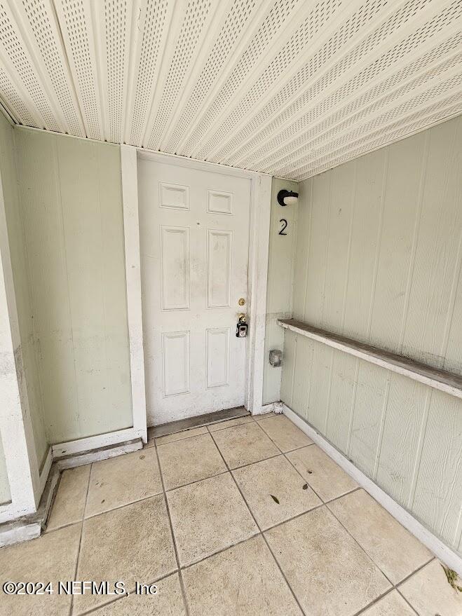925 Phillips Street, Unit 2 Jacksonville, FL 32207 - Photo 11 of 13 entry