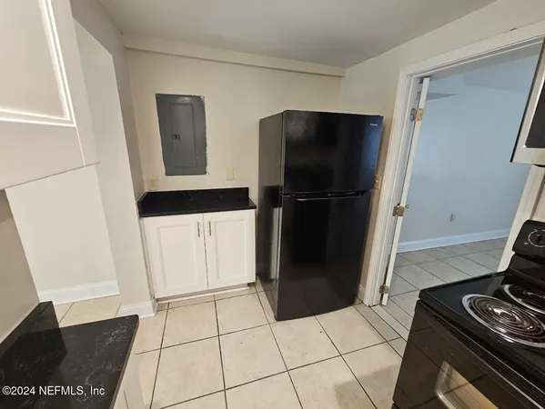 $1,250 | 925 Phillips Street, Unit 2, Jacksonville, FL 32207