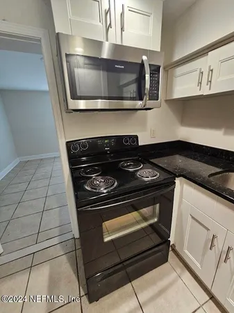 $1,250 | 925 Phillips Street, Unit 2, Jacksonville, FL 32207